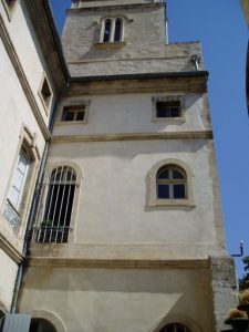 MALRAUX - Avignon - Hôtel particulier rue du Vieux Sextier